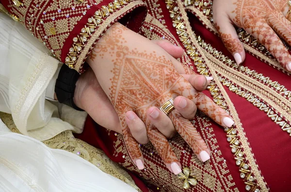 Henna Τατουάζ Στο Χέρι Της Νύφης — Φωτογραφία Αρχείου