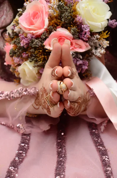 Henna Tetoválás Menyasszony Hand Wedding Henna — Stock Fotó