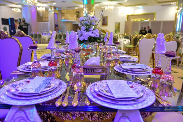Tisch Gedeckt Für Eine Eventparty Oder Hochzeitsfeier — Stockfoto