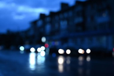 Şehir gece trafiği, trafik ışıkları, arka plan temizliği.