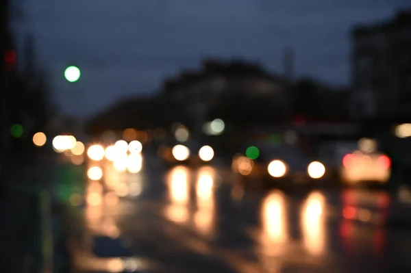 Tráfico Nocturno Ciudad Con Luces Coche Fondo Desenfocado —  Fotos de Stock