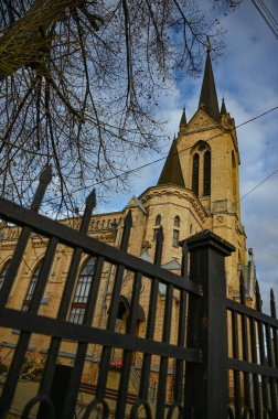 Eski şehirdeki tarihi mimari katedrali