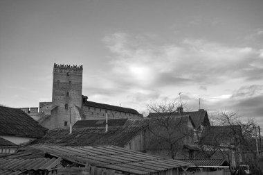 Eski şehirdeki tarihi mimari kalesi