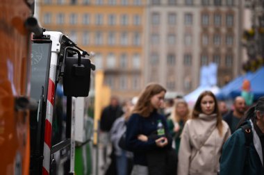 Eski şehir lviv 'in panayırı.