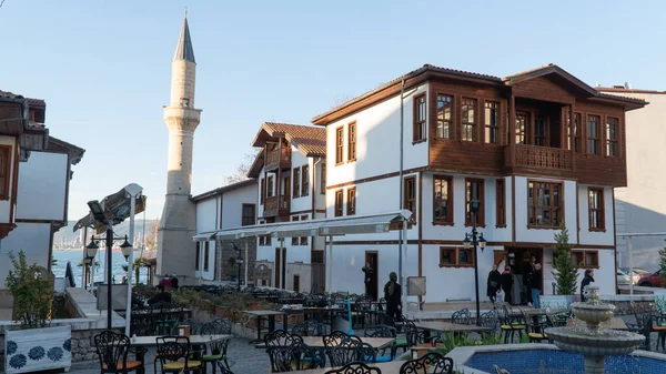 Traditionelles Türkisches Haus Traditionelles Osmanisches Haus Und Moschee Yali Evleri — Stockfoto