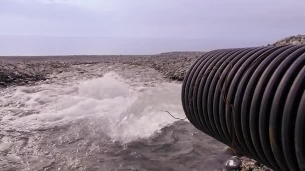 Contaminación Del Mar Del Océano Montañas Ecología Aguas Residuales Tuberías — Vídeos de Stock