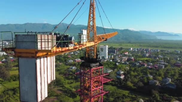 New Modern Apartment Buildings Tall Building Construction Crane Backdrop Mountain — Stock Video