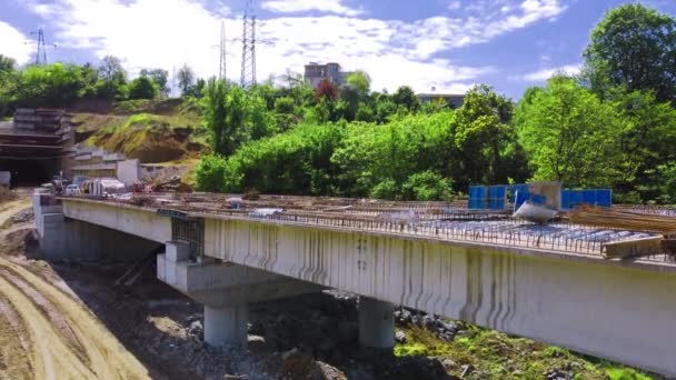 Imagens Drones Para Construção Estradas Geórgia Tbilisi Batumi Ponte Construída — Vídeo de Stock