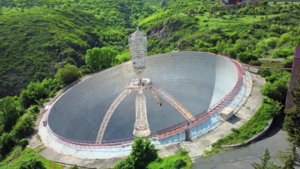 드론은 여름날에 천문대 Rot 망원경을 수있다 아르메니아의 — 비디오