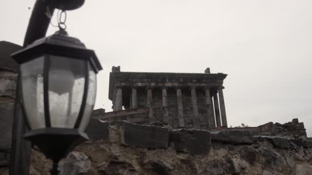 Templo Garni Construído Estilo Greco Romano Ordem Iônica Principal Símbolo — Vídeo de Stock