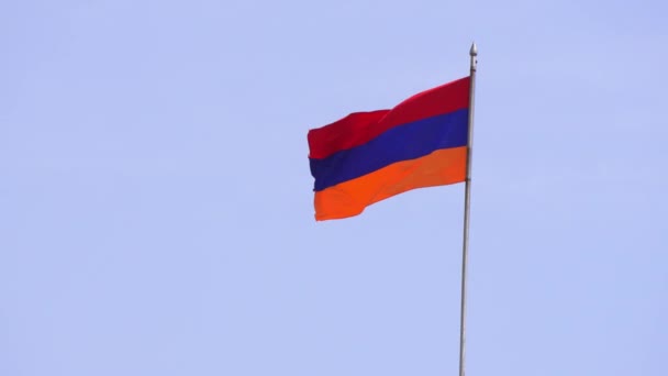 Flaga Armenii Mucha Erewanie Głównym Placu Republiki Centrum Stolicy Wysoko — Wideo stockowe