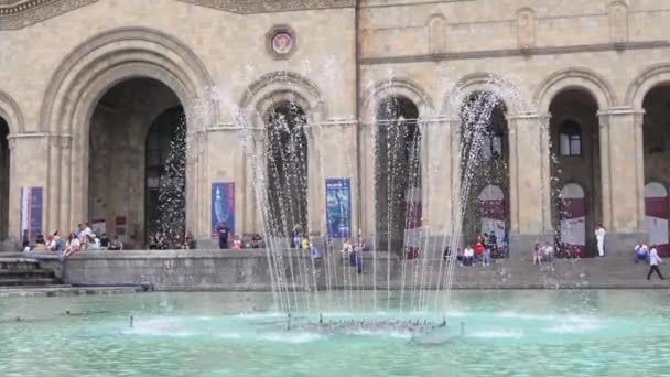 Yerevan Armenia Maj 2023 Plac Republiki Erywaniu Śpiewające Fontanny Ludzie — Wideo stockowe