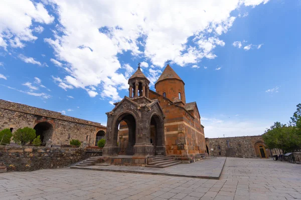 Mosteiro Khor Virap Armênia Fundo Céu Azul Com Nuvens Vista — Fotografia de Stock
