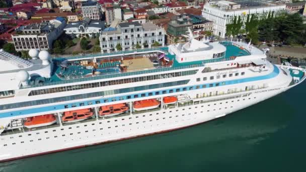 Batumi Geórgia Julho 2023 Navio Cruzeiro Marítimo Astoria Grande Porto — Vídeo de Stock