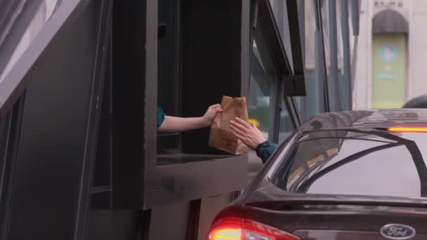 Batumi Georgia Января 2024 Hand Man Car Getting Coffee Food — стоковое видео