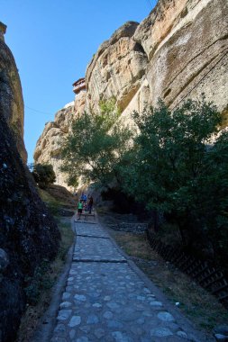 Teselya, Yunanistan ve Avrupa 'daki Meteora Kutsal Üçlü Manastırı' ndan manzara