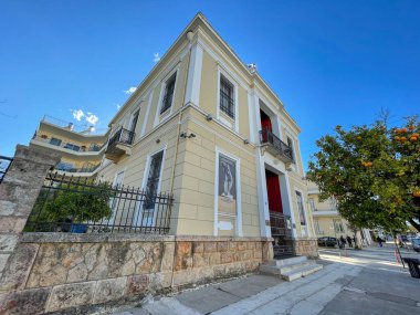 Yunanistan 'ın Sparti şehrinin güzel neoklasik binaları. Laconia, Yunanistan ve Avrupa 'daki modern Sparti Yunanistan kentsel görünümü