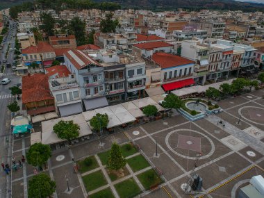 Sparti Yunanistan 'ın modern kentinin havadan görünüşü. Sparti, Laconia, Yunanistan ve Avrupa 'daki ünlü antik Sparta kentini anmak amacıyla kuruldu.