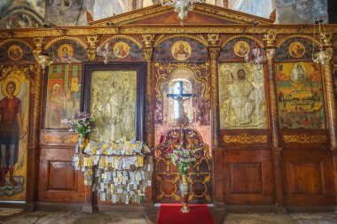 Yunanistan 'ın Bizans kenti Mystras' tan görüntü. Mystras şehri bir arkeoloji müzesidir ve 1951 yılında Yunanistan 'ın Lakonya kentinde açıldı.
