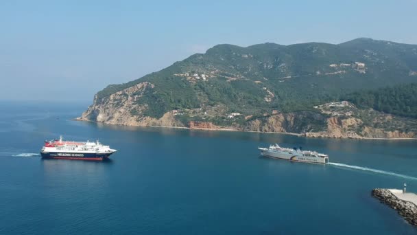 Express Skiathos Ferry Boat Hellenic Seaways Company Leaving Port Skopelos — стокове відео