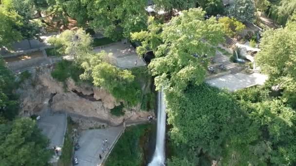Panoramiczny Widok Lotu Ptaka Potężne Wodospady Edessy Otoczenie Miasta Edessa — Wideo stockowe