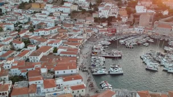 Повітряне Безпілотне Панорамне Фото Мальовничого Порту Головного Села Острова Гідра — стокове відео