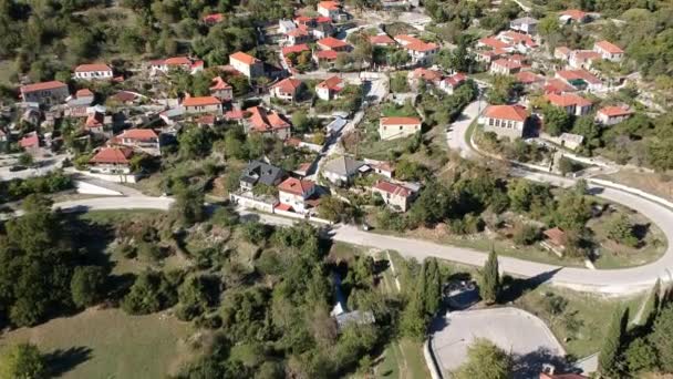 Panoramiczny Widok Malowniczą Wieś Mesovouni Położony Pobliżu Miejscowości Aristi Epirus — Wideo stockowe
