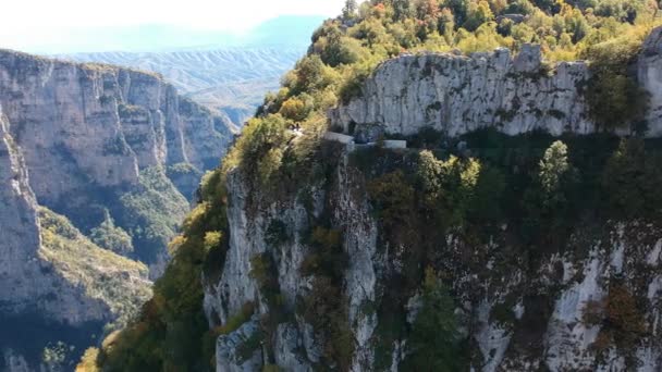 Vista Panorâmica Aérea Impressionante Desfiladeiro Vikos Região Zagoria Nas Montanhas — Vídeo de Stock