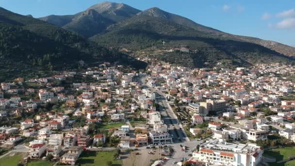 モロイ町の空中都市景観 ギリシャ ペロポネソスのラコニアにある絵のように美しい山間の町です — ストック動画