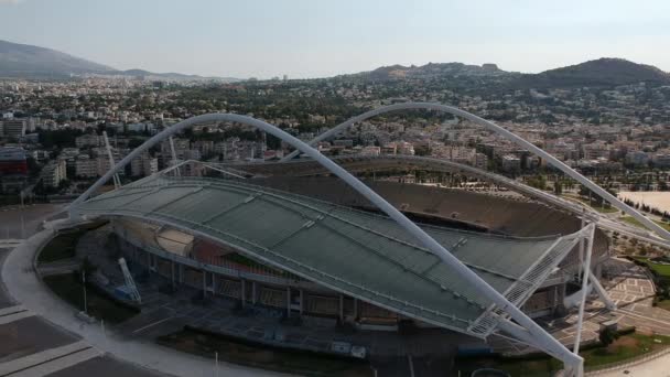 Vista Aérea Icónica Sobre Estadio Olímpico Oaka Atenas Grecia Diseñado — Vídeos de Stock