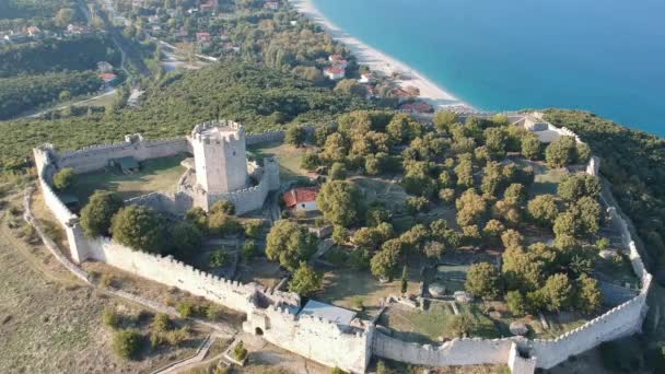 Luftaufnahme Des Berühmten Schlosses Von Platamonas Ist Eine Kreuzritterburg Nordgriechenland — Stockvideo
