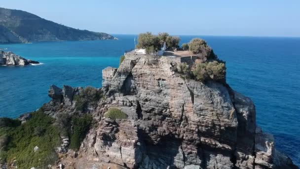 Aerial View Famous Small Church Agios Ioannis Skopelos Its Located — Vídeo de Stock