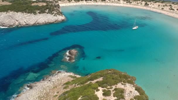 Yunanistan Messenia Kentindeki Ünlü Yarı Dairesel Kumlu Plaj Voidokilia Lagününün — Stok video
