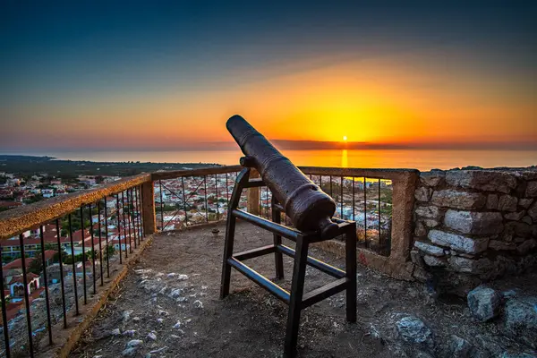 stock image Beautiful sunset view from the historical castle of Kyparissia coastal town at sunset. Located in northwestern Messenia, Peloponnese, Greece, Europe.