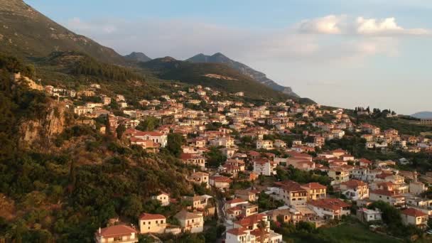 Luchtfoto Het Historische Kasteel Van Kyparissia Kustplaats Bij Zonsondergang Gelegen — Stockvideo