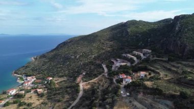 Laconia, Moreloponese, Yunanistan 'daki Plytra bölgesi üzerinde hava manzarası.