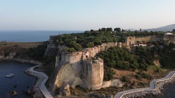Luchtfoto Uitzicht Koroni Badplaats Bij Zonsondergang Koroni Messenia Griekenland — Stockvideo