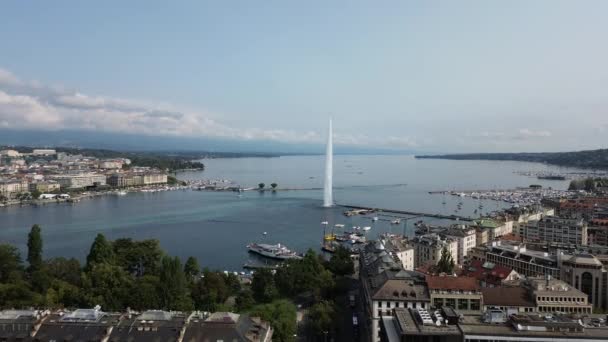 スイスのジュネーブ市を一望する空中パノラマビュー ジュネーブの美しいパノラマビュー — ストック動画