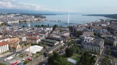 İsviçre 'nin Cenevre şehrinin hava panoramik manzarası. Cenevre 'nin güzel manzarası