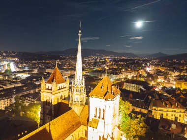İsviçre 'nin Cenevre şehrinin hava panoramik manzarası. Cenevre 'nin güzel manzarası