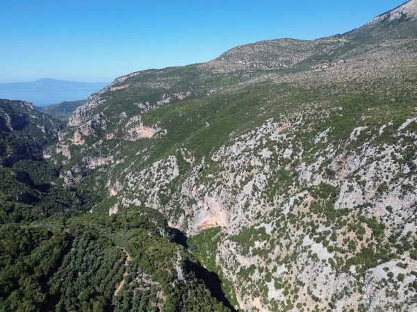 Vista Aérea Sobre Famoso Desfiladero Ridomo Zona Montañosa Mani Messenia —  Fotos de Stock