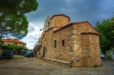 Mani bölgesinde Kentro Avia ve Pigadia Köyleri yakınlarındaki Vorio köyündeki eski geleneksel kilise, Messenia, GreeceMessenia, Yunanistan