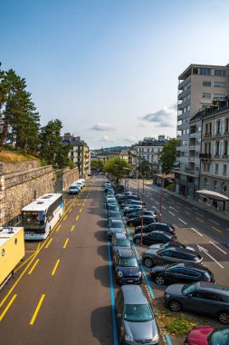 Cenevre, İsviçre - 8 Eylül 2023: İsviçre 'deki Cenevre şehir merkezi manzarası