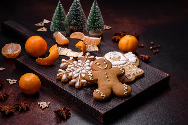 Beautiful Christmas Decorations Holiday Toys Clementines Gingerbread Dark Concrete Background — Stock Photo, Image