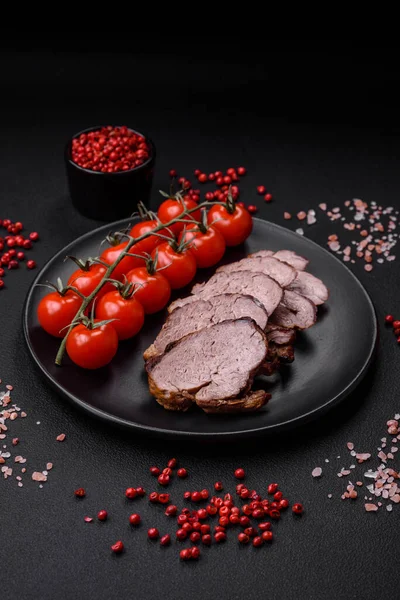 Delicious Beef Steak Salt Spices Herbs Ceramic Plate Dark Concrete — Stock Photo, Image