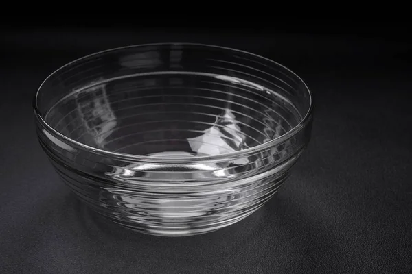 Прозора Скляна Чаша Елемент Кухонного Посуду Приготування Їжі Вдома Темному — стокове фото
