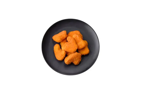 Вкусные Свежие Хрустящие Куриные Наггетсы Темном Бетонном Фоне Нездоровое Питание — стоковое фото