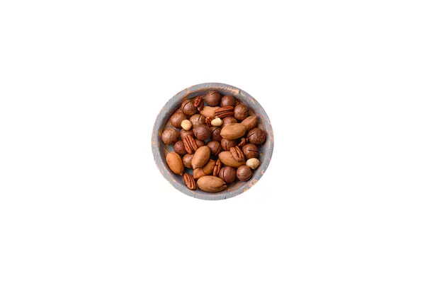 Mix Roasted Macadamia Nuts Cashews Pecans Almonds Raisins Dry Berries — Stock Photo, Image