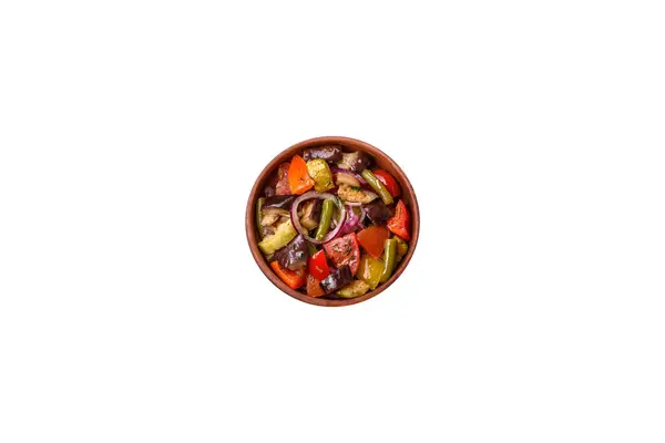 Deliciosa Salada Vegetariana Fresca Com Tomate Feijão Verde Berinjela Pimenta — Fotografia de Stock