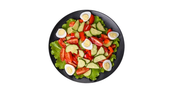 Lettuce Cucumber Spinach Tomato Quail Eggs Salad Herbs Lemon Black — Stockfoto